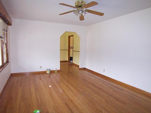 2nd image of 8001 Longwood Ave