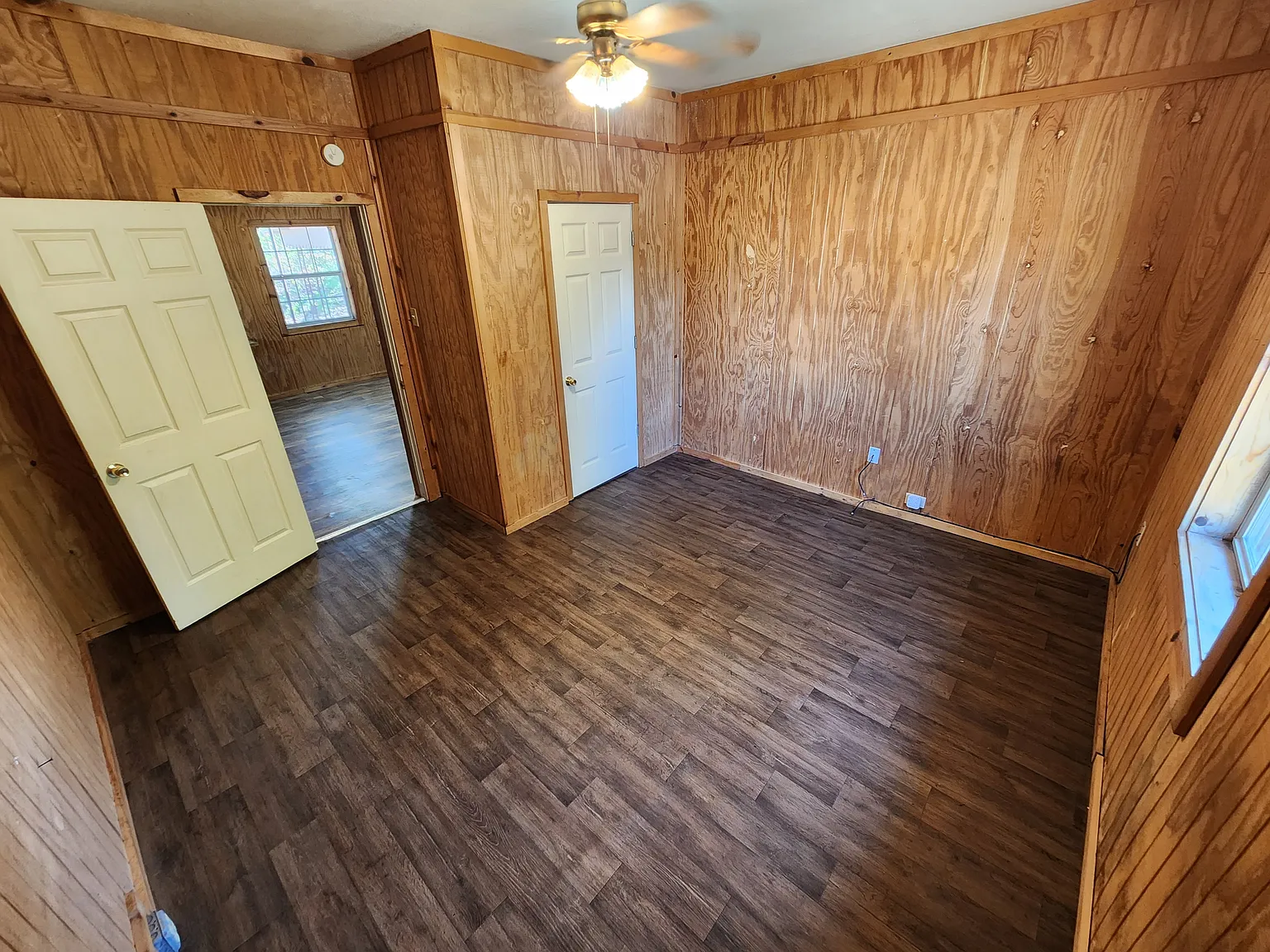 205 East Main(Asher)- Redbird - 1 — Photo 3