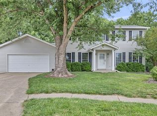 21 Fort Zumwalt Dr, O'Fallon, MO 63366