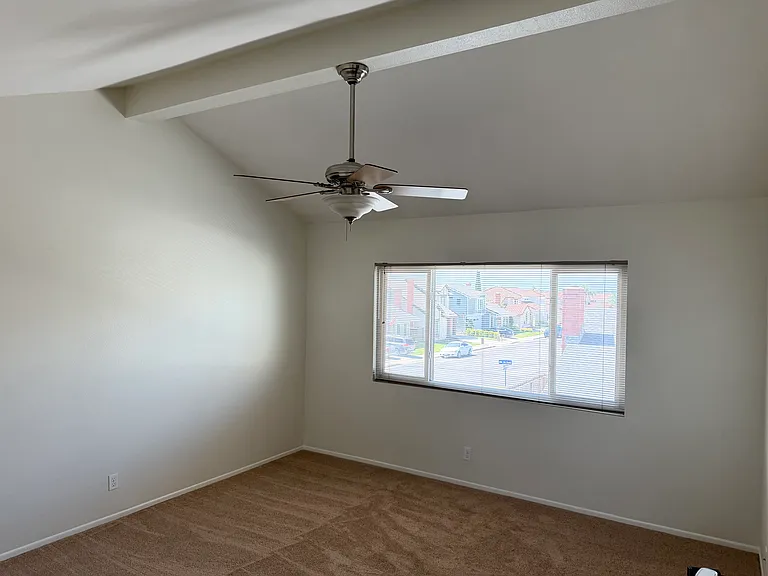 26056 Dunbar Dr — Photo 12