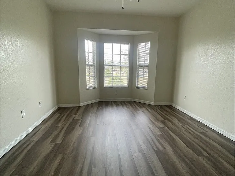 8555 Bernwood Cove Loop #112 — Photo 12