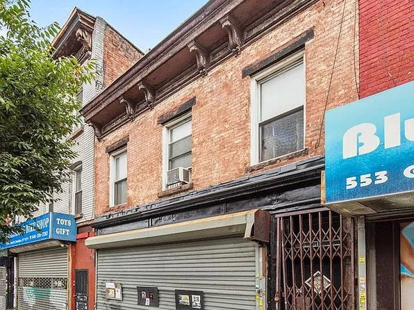 551 Grand St, Brooklyn, NY 11211