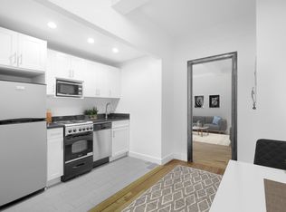208 W 23rd St APT 210, New York, NY 10011
