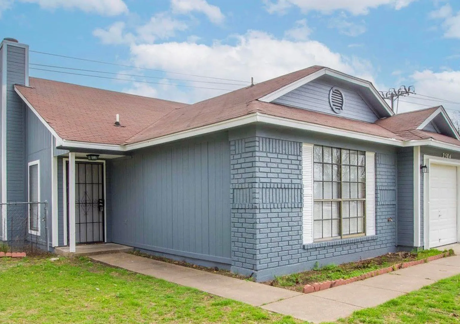 Move In Ready 3 Bedroom Home in Killeen! — Photo 1