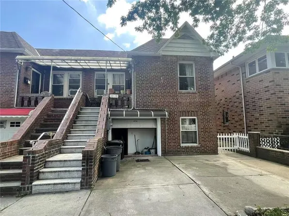 2039 150th St, Whitestone, NY 11357