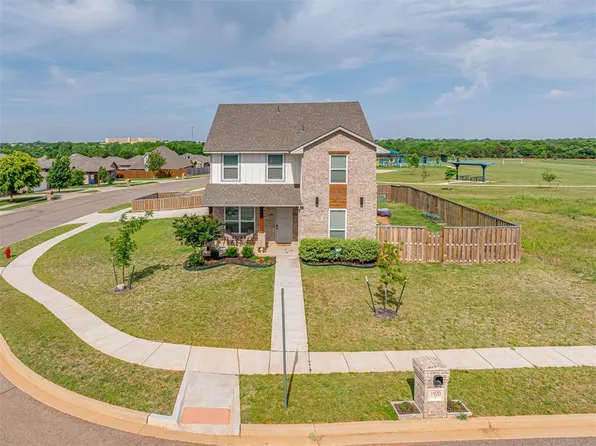 1920 Bellatona Blvd, Norman, OK 73026