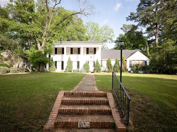 1112 12th St N, Columbus, MS 39701