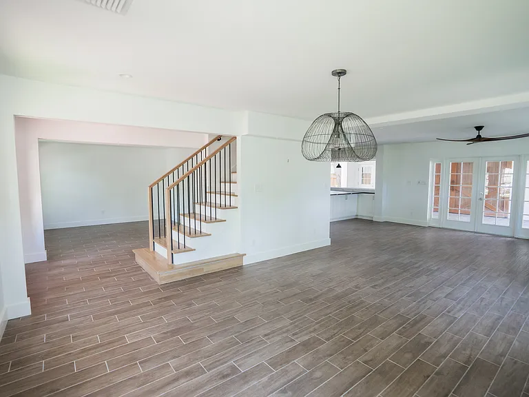 4819 W San Miguel St — Photo 38