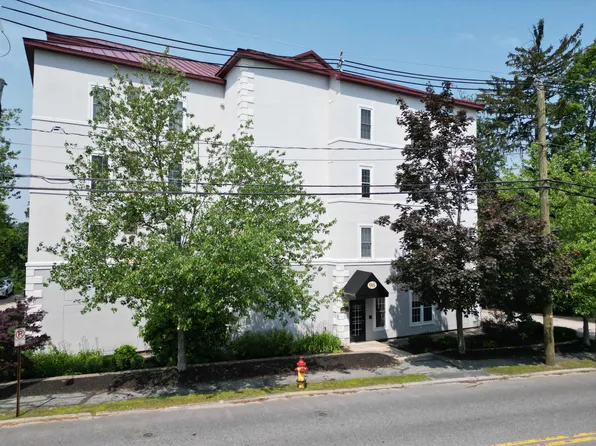 96 River Road #205, Manchester, NH 03104