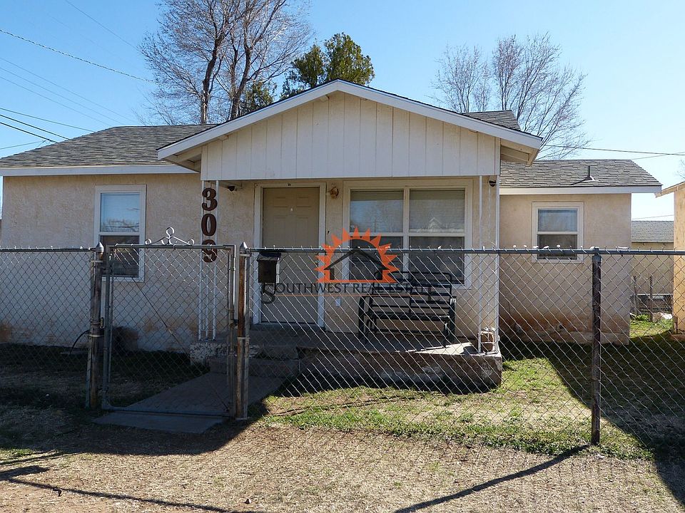 1st image of 309 W 11th St