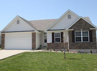 229 Gentle Pine Ln, Winfield, MO 63389