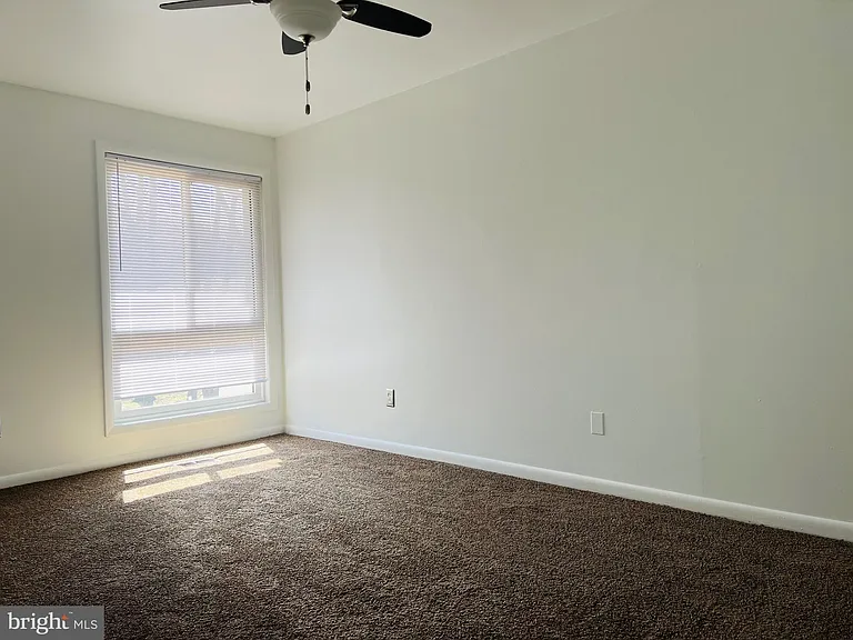 8613 Seasons Way #67B — Photo 23