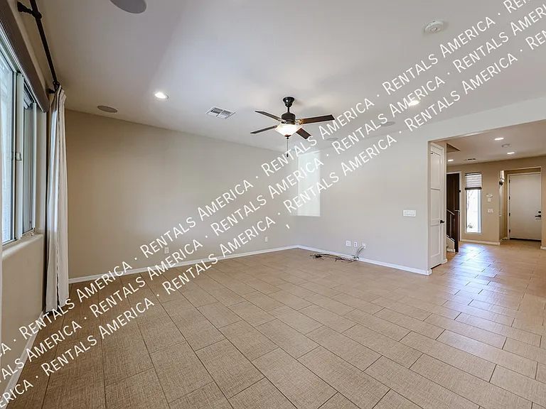 17268 W Straight Arrow Ln — Photo 11