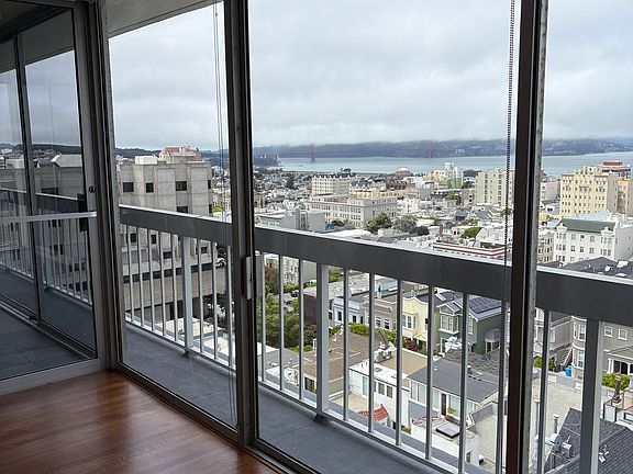 3rd image of 2200 Sacramento St APT 1103