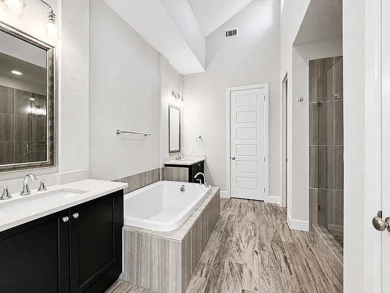 1367 Branchwood Pl — Photo 25