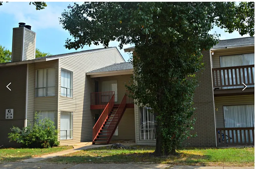 Building Photo - Monarch Creek