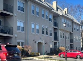 1120 Brittany Dr, Wayne, NJ 07470