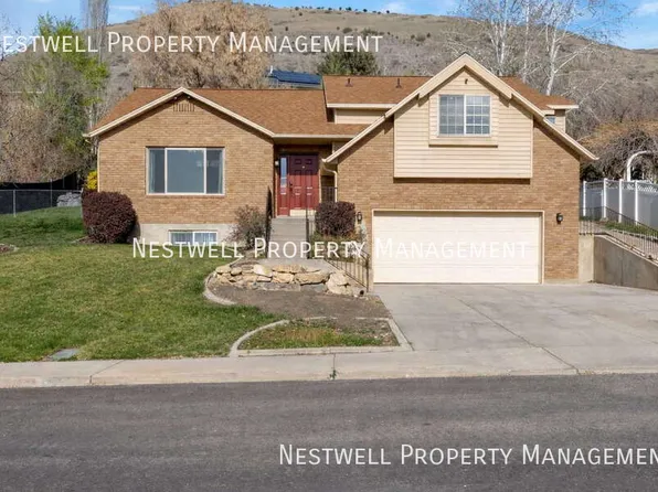 1715 Cherokee Dr, Pleasant Grove, UT 84062