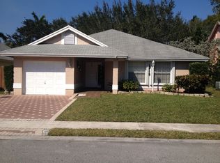 12119 NW 33rd St, Sunrise, FL 33323