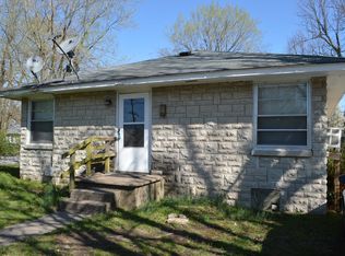 1601 E 8th St N, Springfield, MO 65802