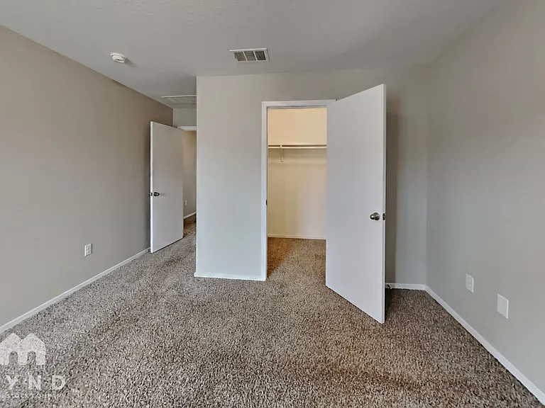 9539 Apple Ridge Ln — Photo 8