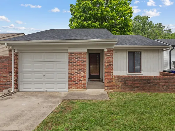 1345 Grafton Dr, Lexington, KY 40515