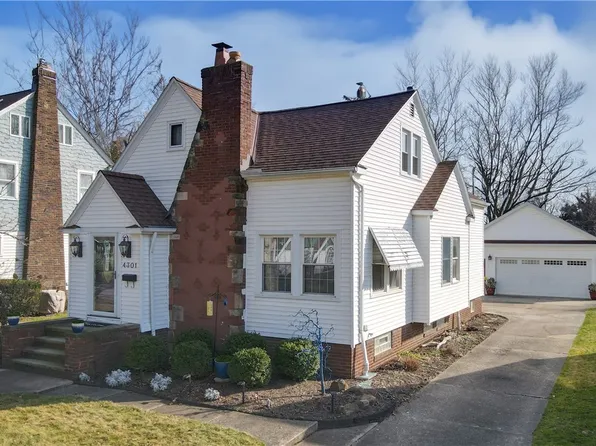 4301 W 217th St, Fairview Park, OH 44126
