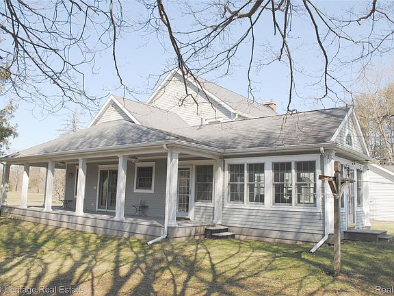 4th image of 4450 Golf Club Rd