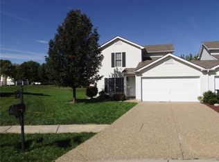 27 Tyler Ct, Wentzville, MO 63385