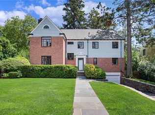 6 Montgomery Rd, Scarsdale, NY 10583