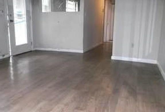 3rd image of 3604 Tamarix Dr
