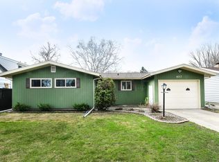 407 23rd Ave S, Grand Forks, ND 58201