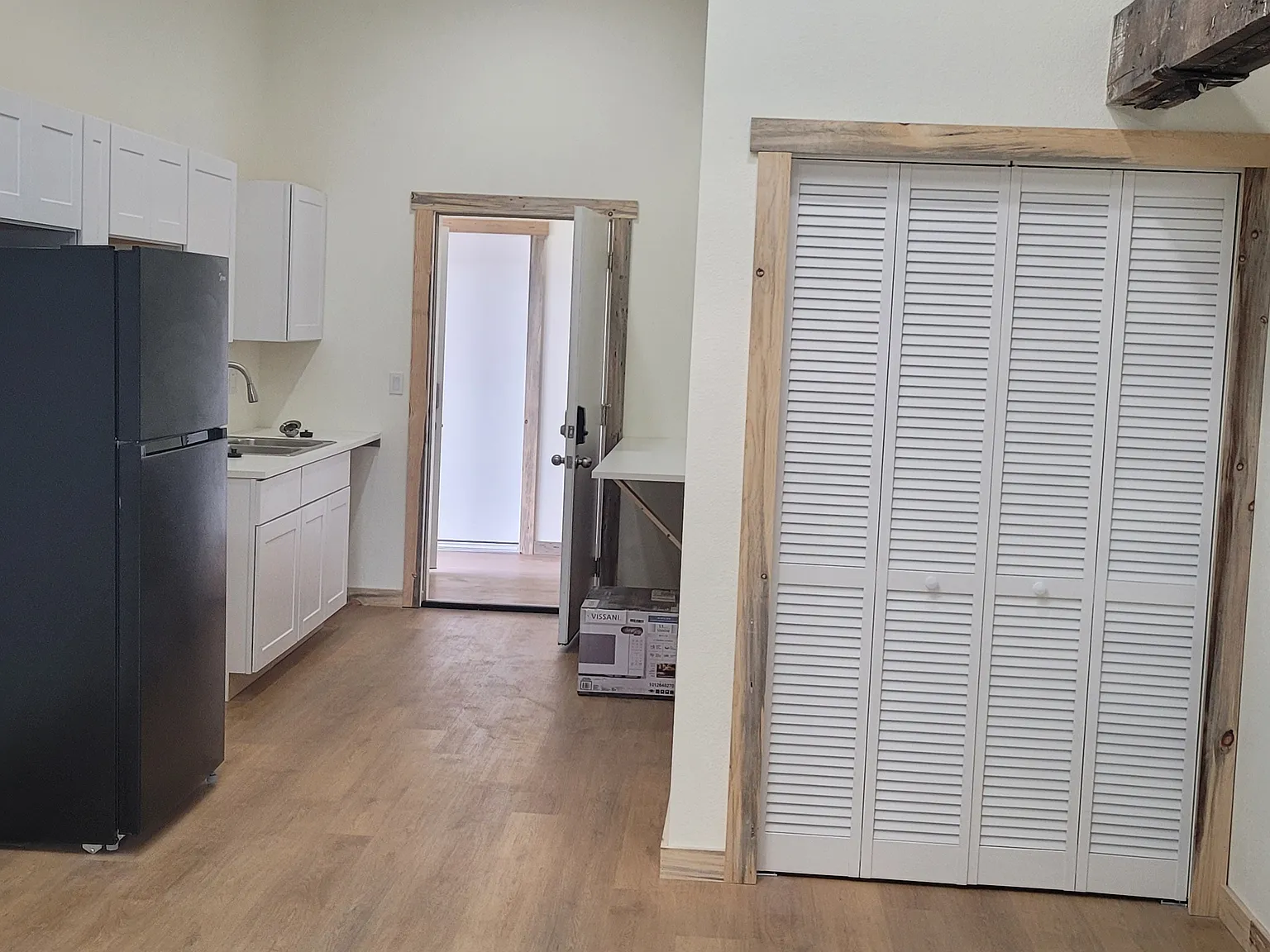 1 bed, $1,275 — Photo 4