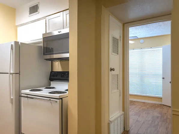 Diplomat West Campus