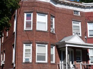661 3rd Ave, West Haven, CT 06516