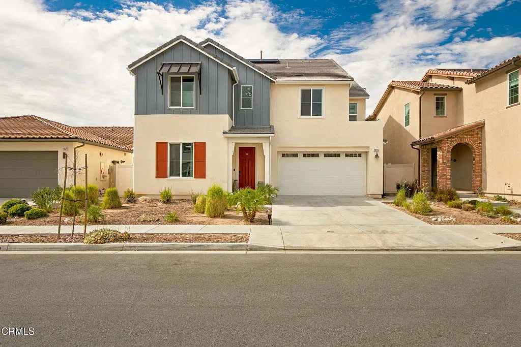 4 bed, 3.0 bath, 3032 sqft, $5,500 — Photo 1