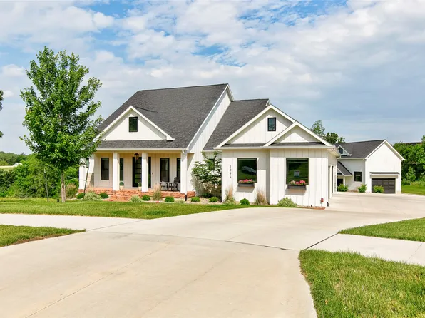 5094 Grand Ridge Dr, West Des Moines, IA 50265