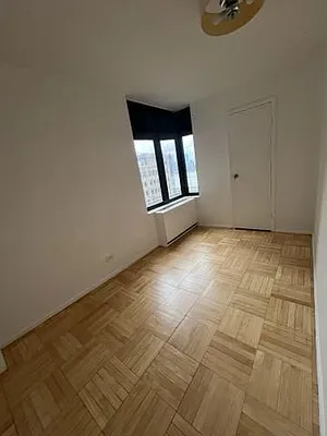 Rented by Yoram Adin, LREB | media 6
