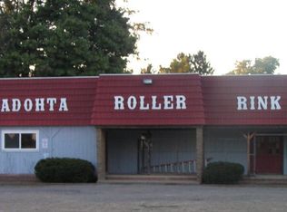 36046 Lake Rd, Union City, PA 16438