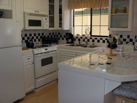 5th image of 1560 Avenida Ladera