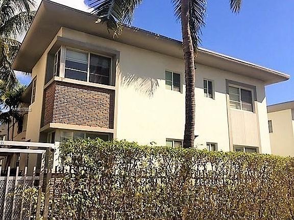 2nd image of 6911 E Bay Dr #9