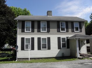11 Meadow St, Monongahela, PA 15063
