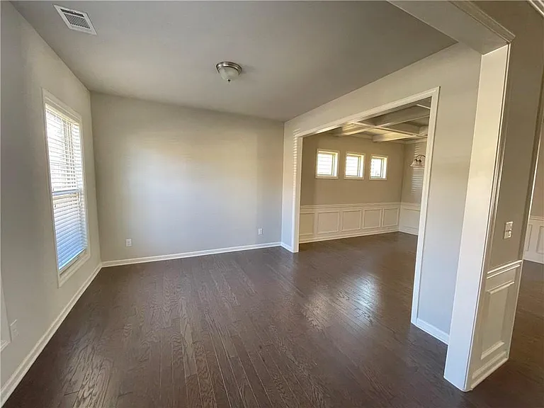 5775 Rialto Way — Photo 3