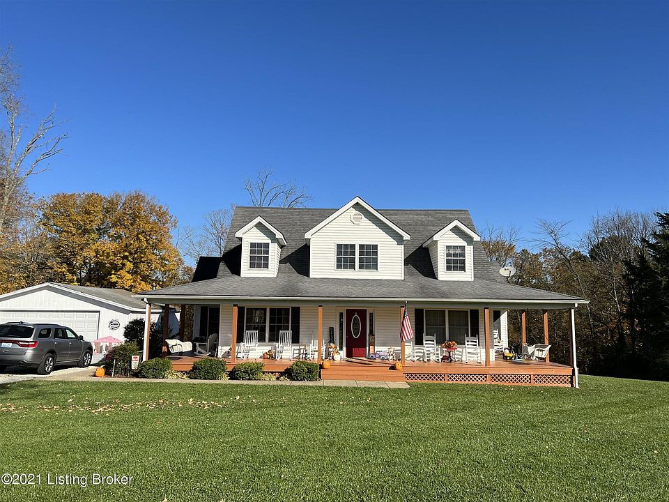 1st image of 446 Masters Ln