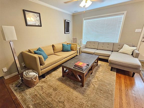 4th image of 2511 Willowby Dr
