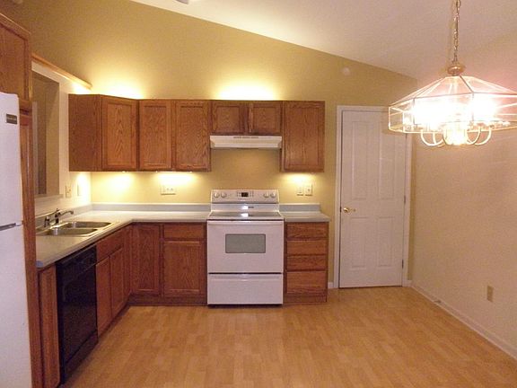 Spacious Kitchen Includes Appliances
