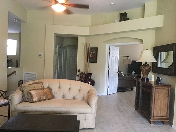 4th image of 23006 Lone Oak Dr