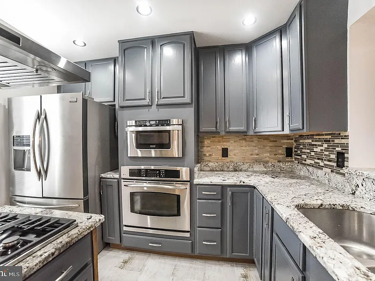 3100 Esser Pl — Photo 19
