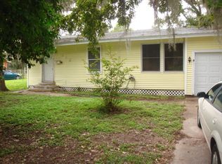 212 Winding Way, Lake Jackson, TX 77566