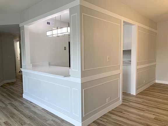 5th image of 301 Lake Hinsdale Dr APT 209